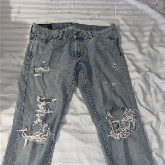 Abercrombie and Fitch ripped jeans size (30 X 32) - Picture 1 of 2